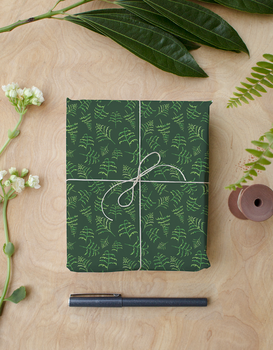 Fern Wrapping Paper & Gift Tag Set